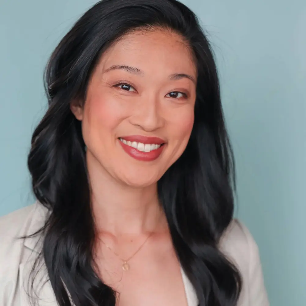 Helen Joo Lee